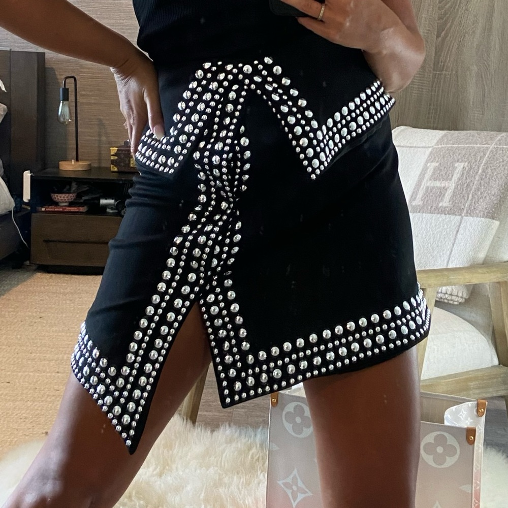 Studded high waisted skirt